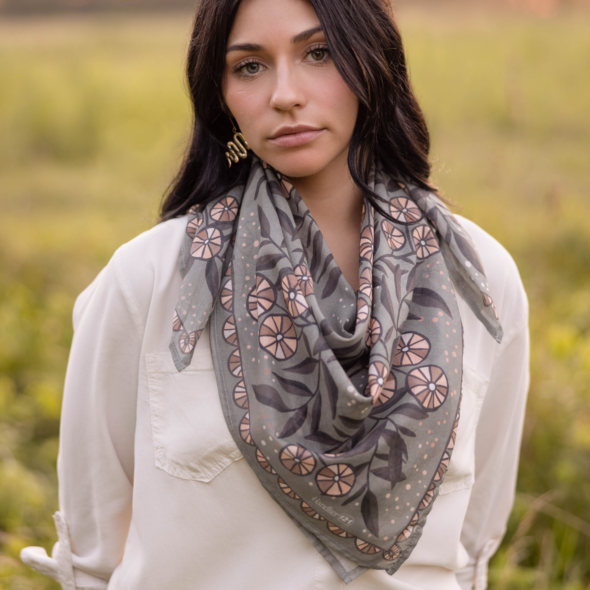 34" Wild Rag Eleanor Bandana